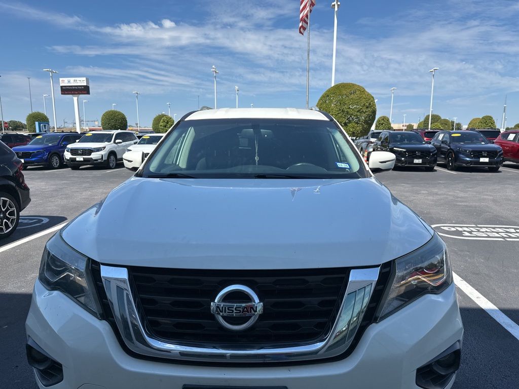 Thumbnail: 2018 Nissan Pathfinder - 2