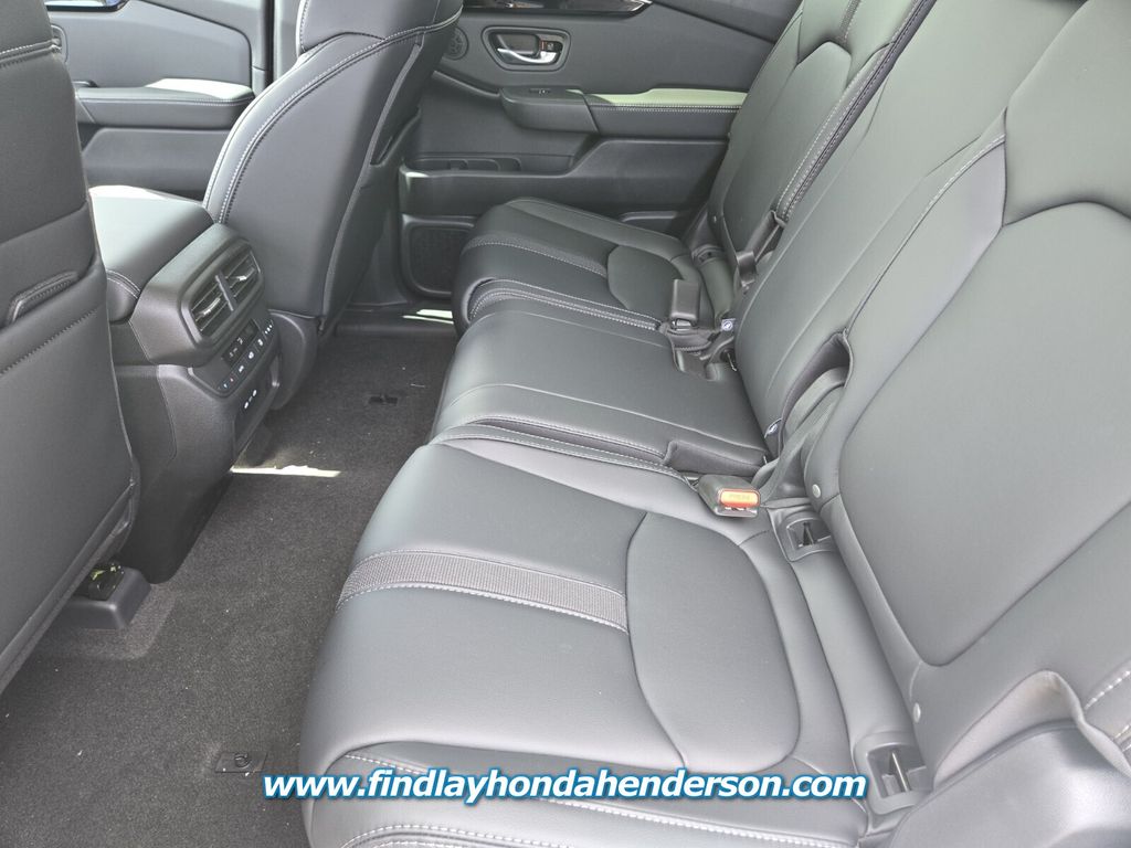 2025 Honda Pilot EX-L photo