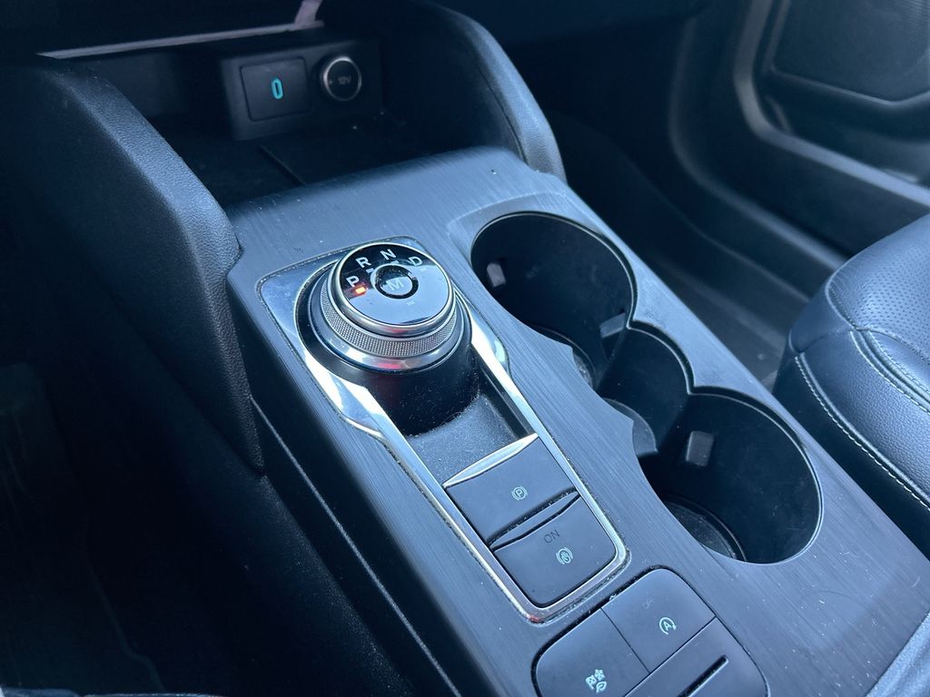 Thumbnail: 2020 Ford Escape - 27
