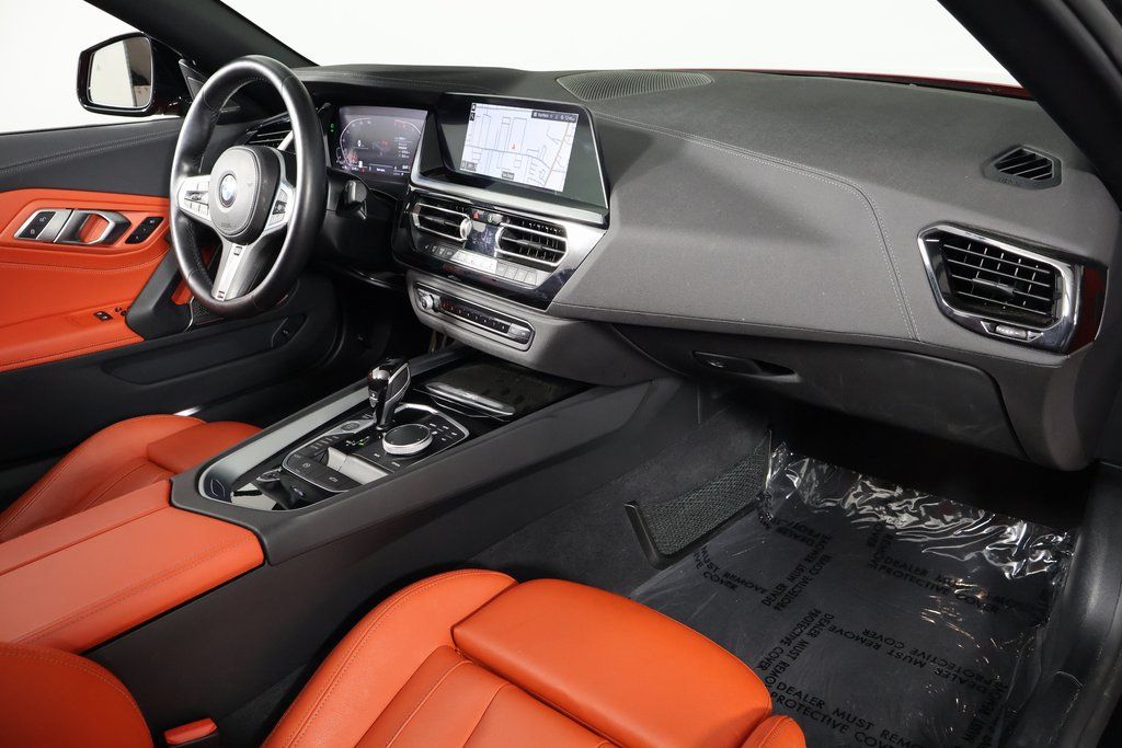 Thumbnail: 2022 BMW Z4 - 10