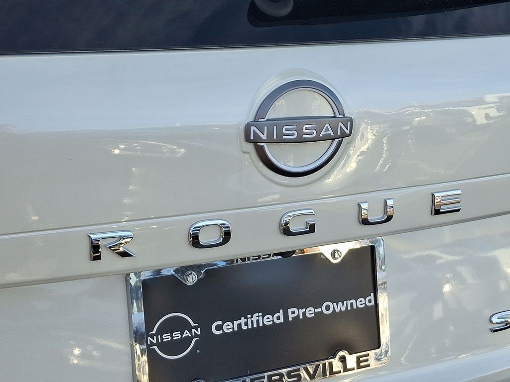 Thumbnail: 2023 Nissan Rogue - 32