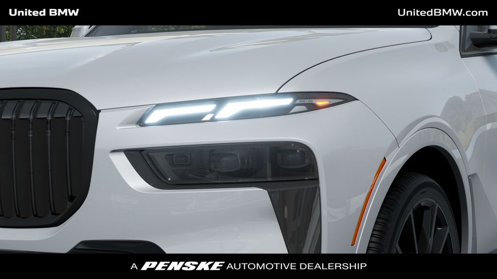 Thumbnail: 2027 BMW X7 - 6