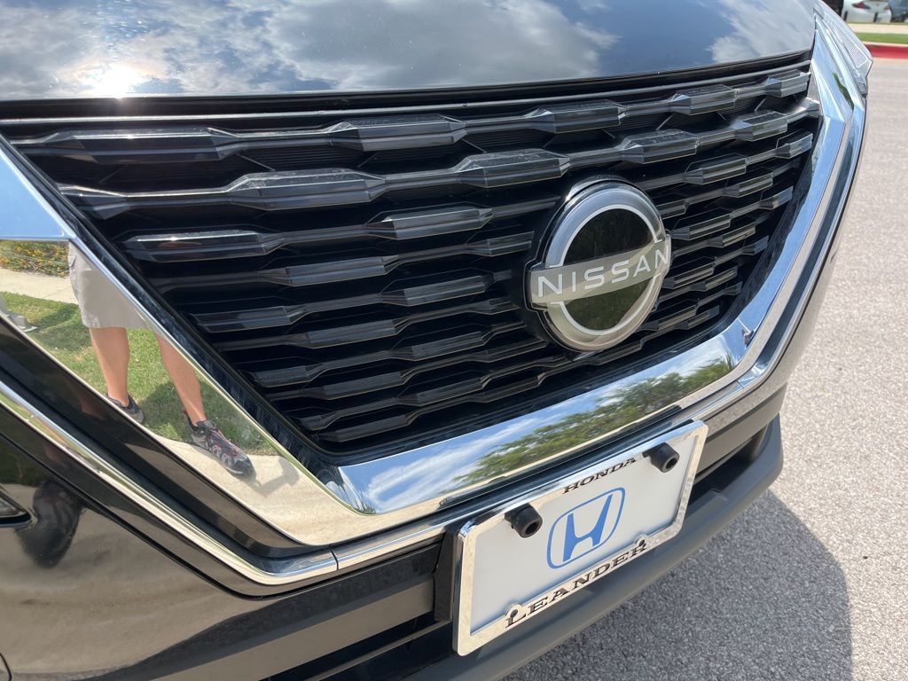 2023 Nissan Rogue SV 15
