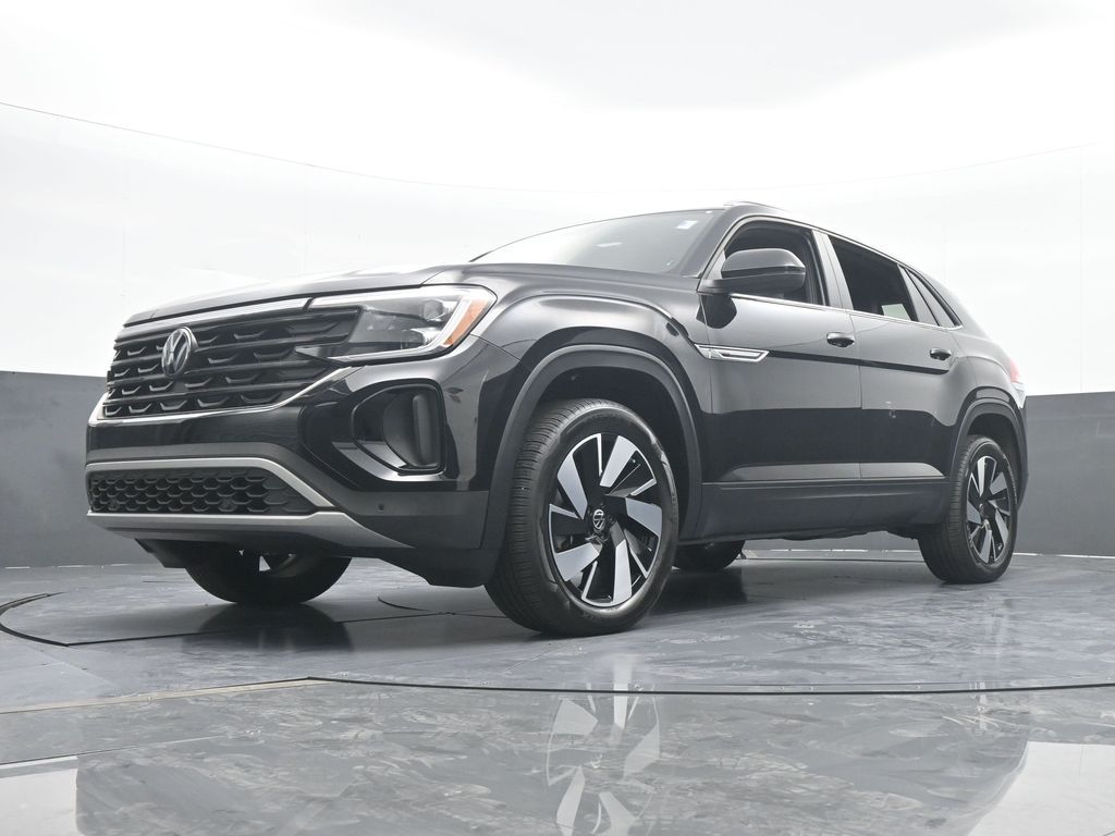 Used 2024 Deep Black Volkswagen 2.0T SE w/Technology image 54