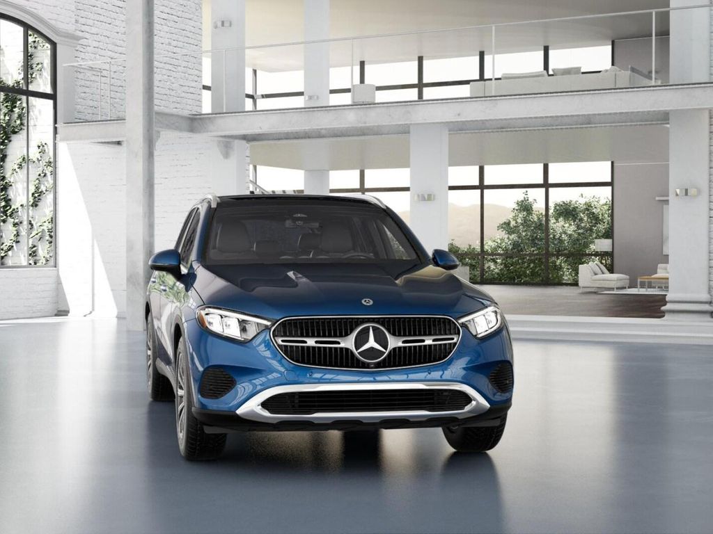 2025 Mercedes Benz GLC 300 4MATIC photo 8