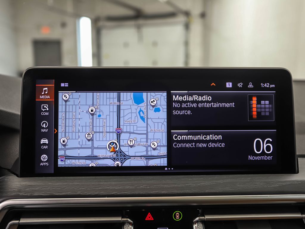 Thumbnail: 2023 BMW X3 - 15