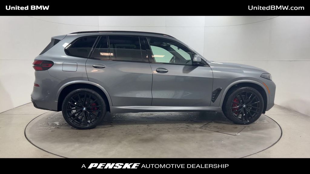 Thumbnail: 2026 BMW X5 - 9
