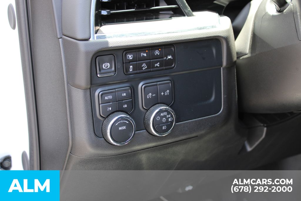 Used 2025 Beige Chevrolet Z71 image 17