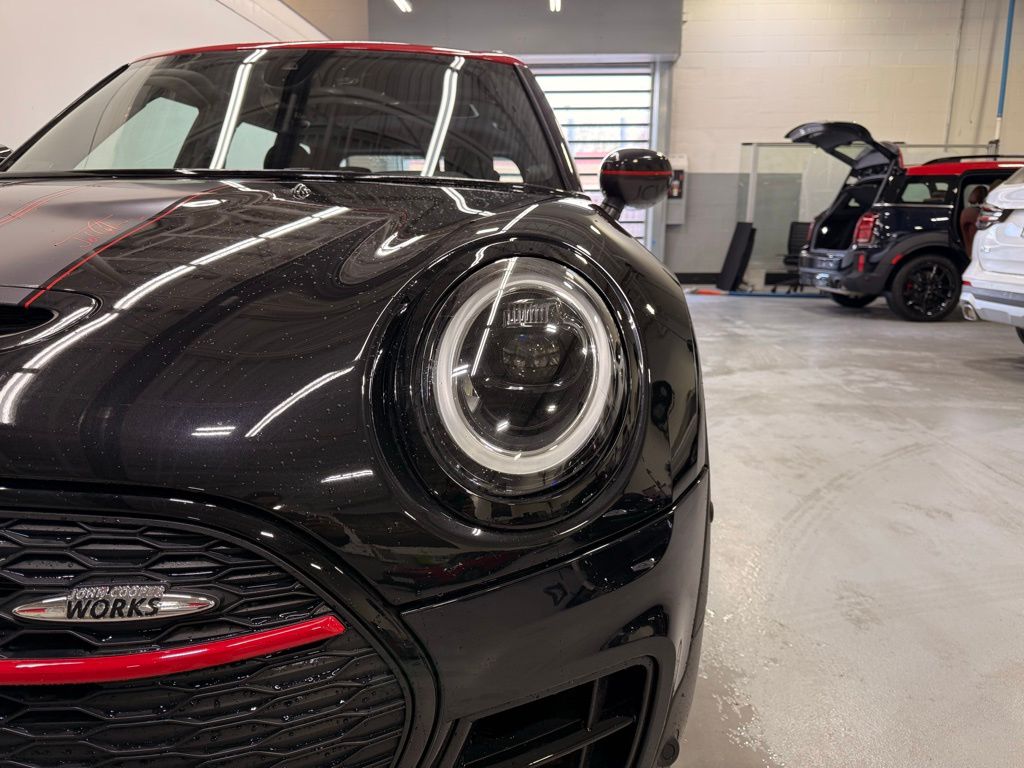 2024 MINI Cooper Clubman John Cooper Works 9