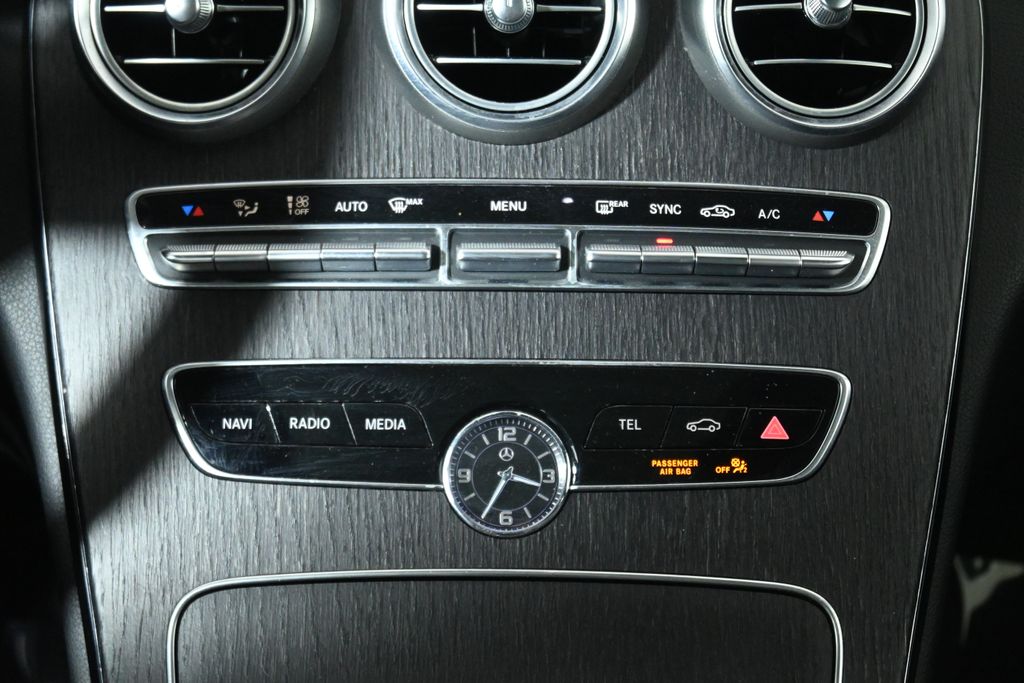 Thumbnail: 2019 Mercedes-Benz C-Class - 23