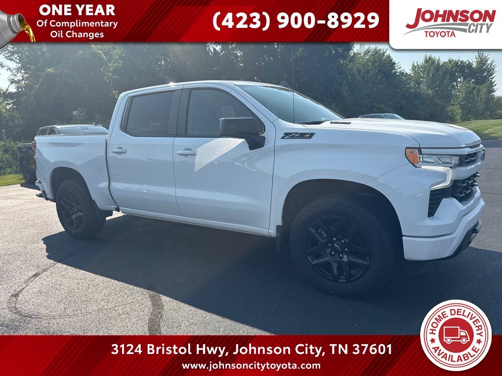 Summit White 2023 Chevrolet Silverado 1500 Pickup Truck Four-Wheel Drive Automatic
