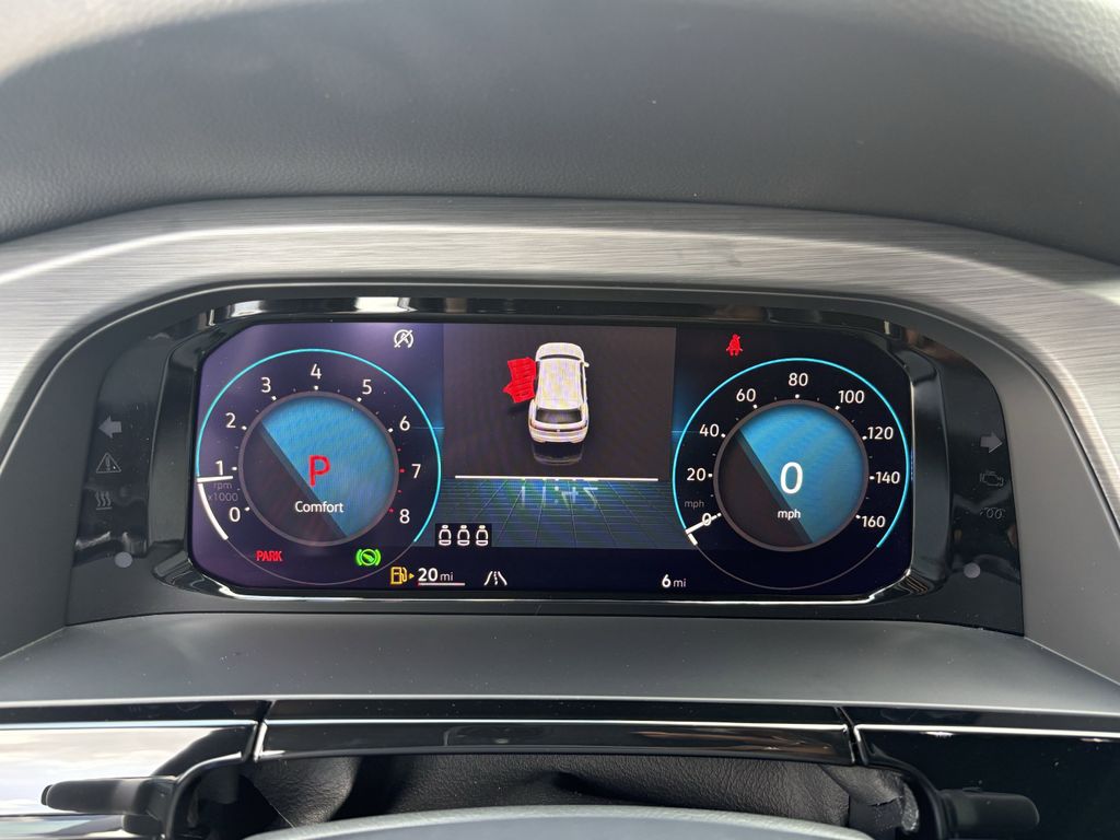 New 2026 White Volkswagen 2.0T SE w/Technology image 18
