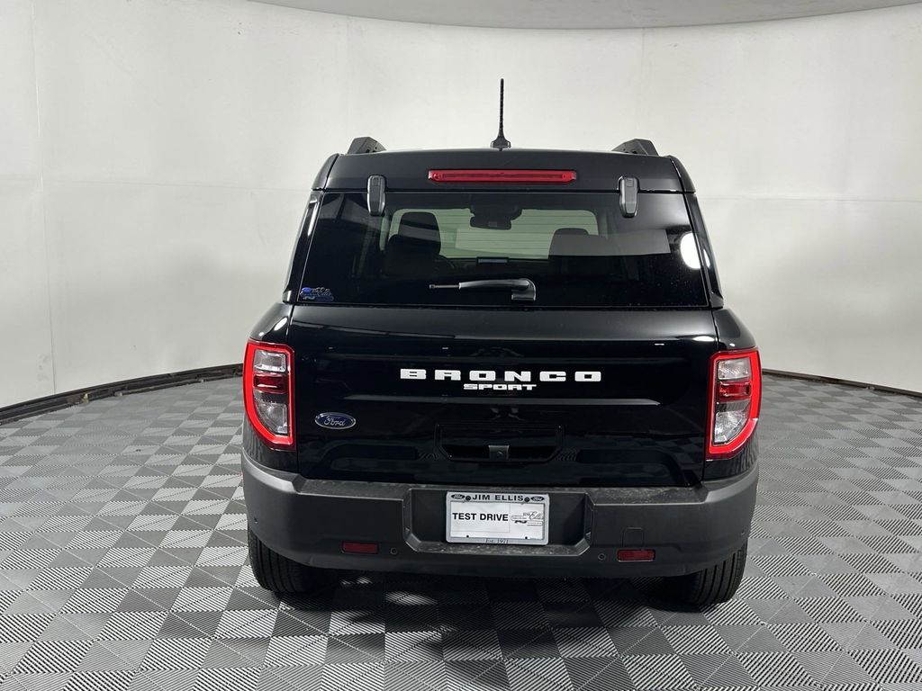 2024 Ford Bronco Sport Outer Banks 6