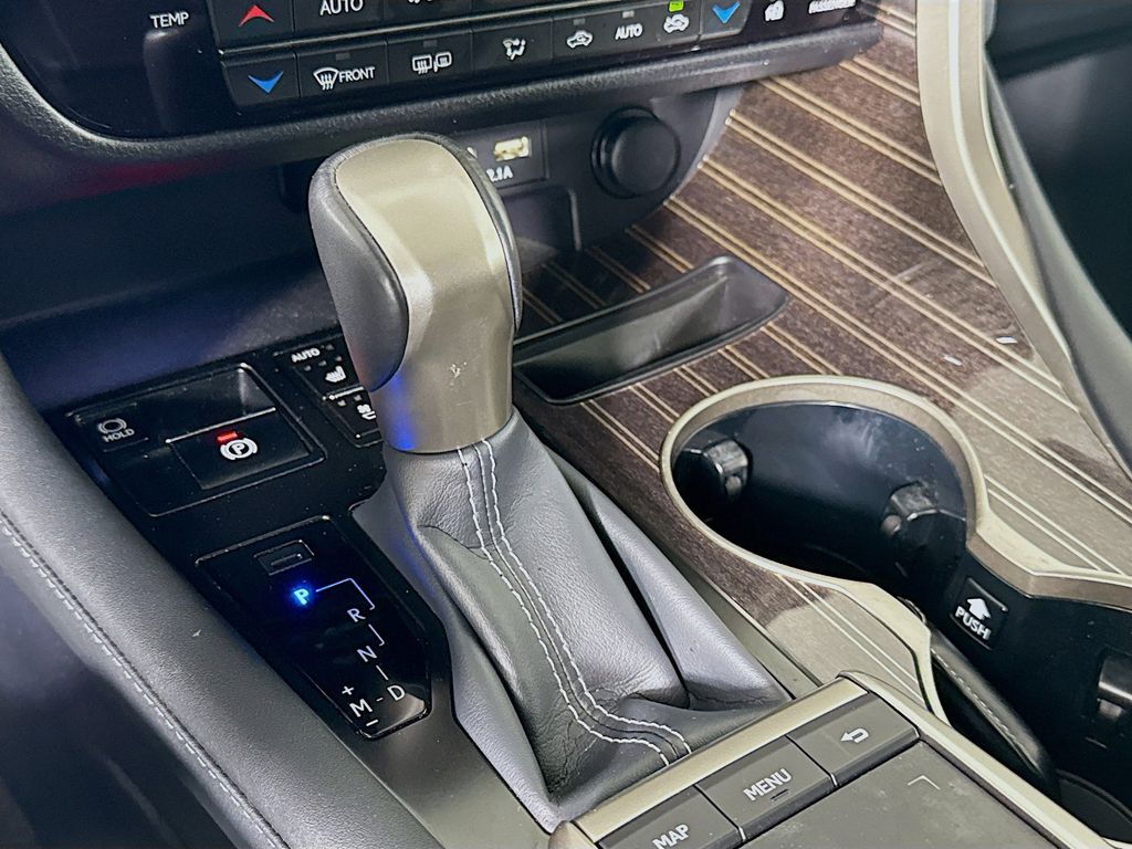 Thumbnail: 2020 Lexus RX - 17
