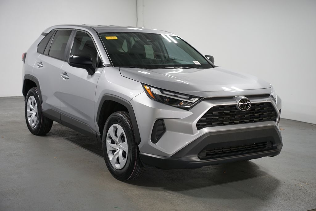 Thumbnail: 2024 Toyota RAV4 - 3
