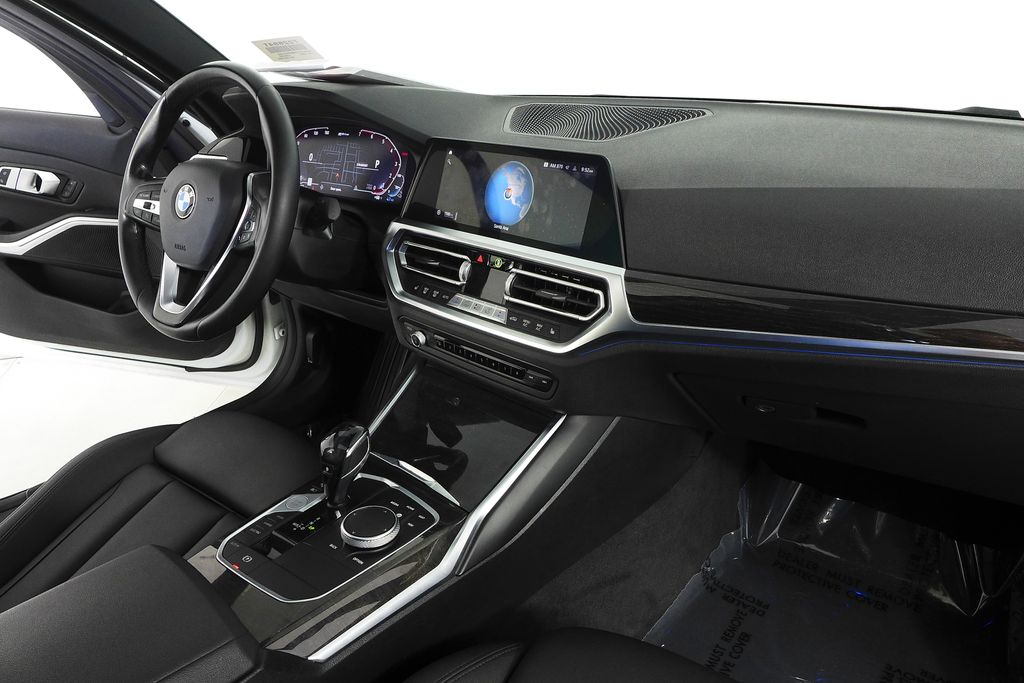 Thumbnail: 2021 BMW 3 Series - 13