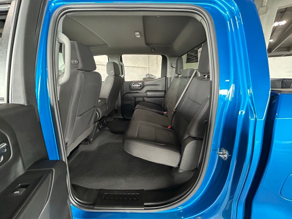 Used 2024 Glacier Blue Metallic Chevrolet Custom image 39