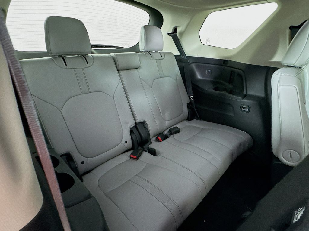 Used Car 2024 Honda Pilot  Ex-l For Sale Under $40,000 In Austin, Texas