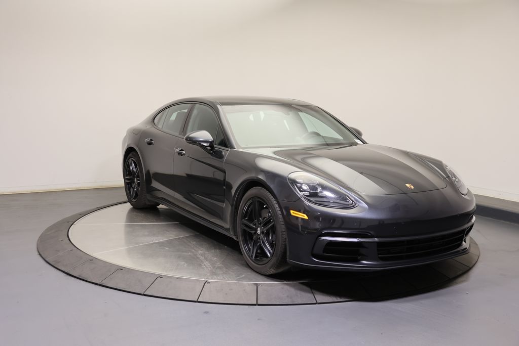 Thumbnail: 2019 Porsche Panamera - 7