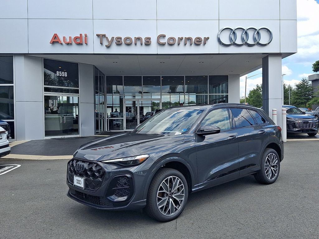 Thumbnail: 2026 Audi Q5 - 1