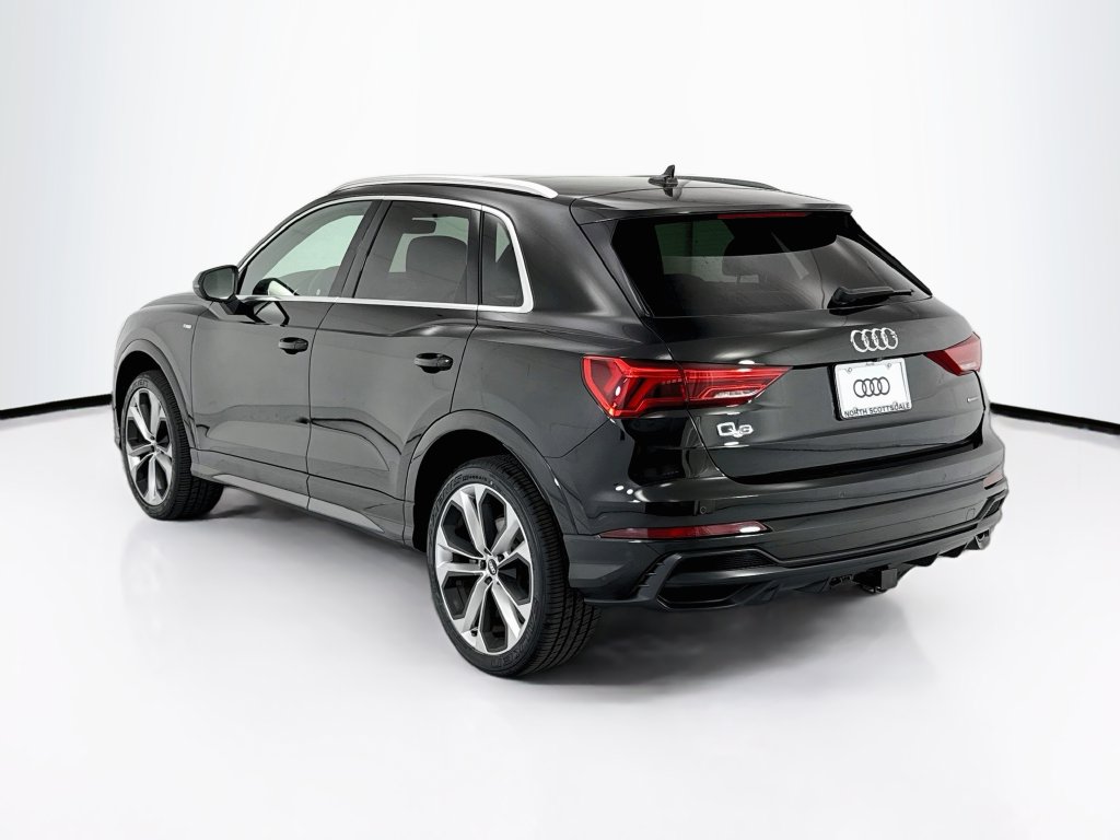 Thumbnail: 2021 Audi Q3 - 7