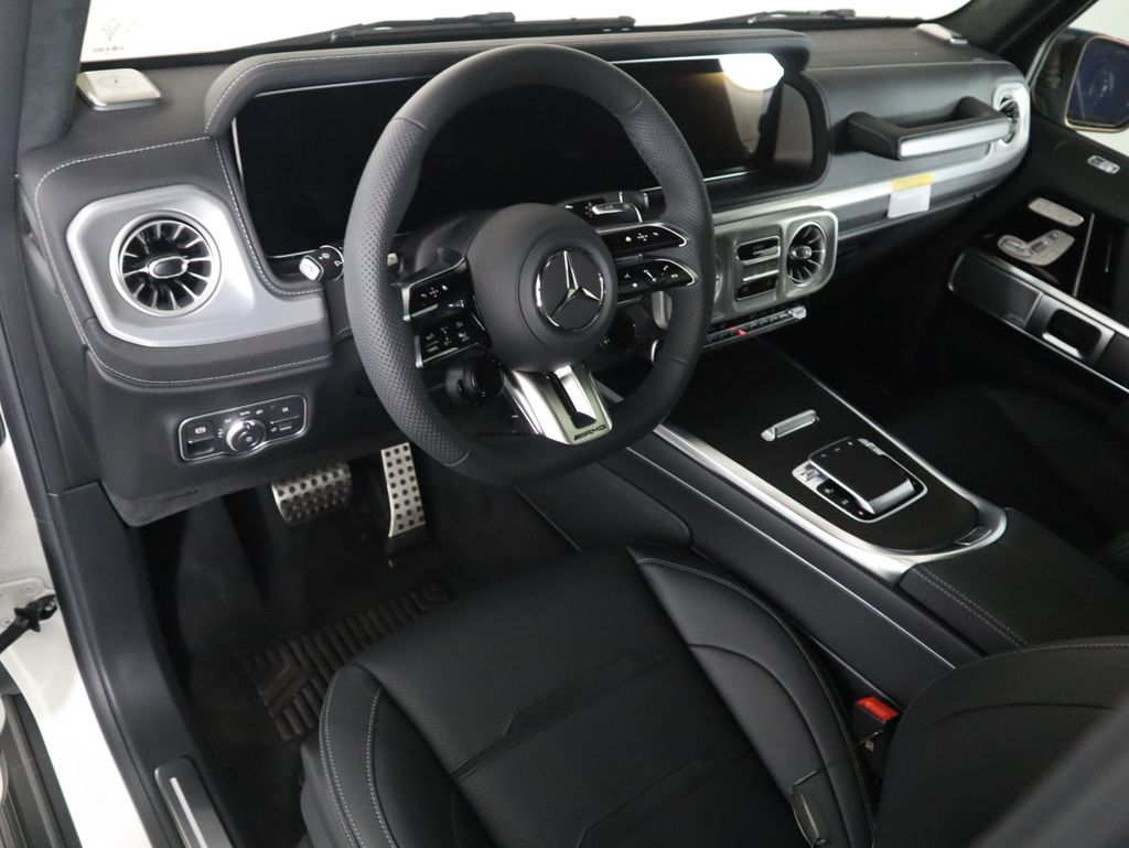 Thumbnail: 2025 Mercedes-Benz G-Class - 10