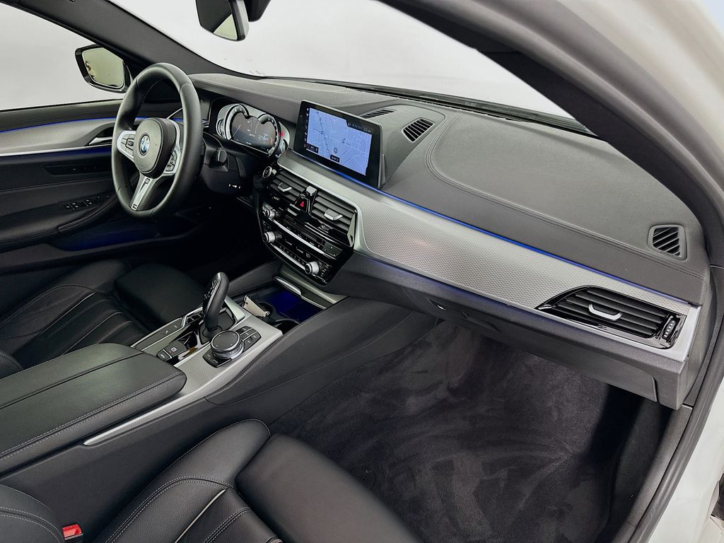 2018 BMW 5 Series 530e iPerformance 30