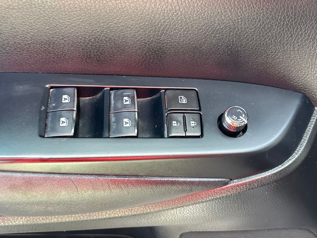 Used 2019 Toyota Highlander SUV