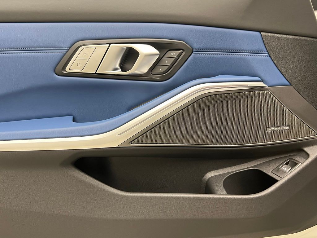 Thumbnail: 2026 BMW M3 - 22