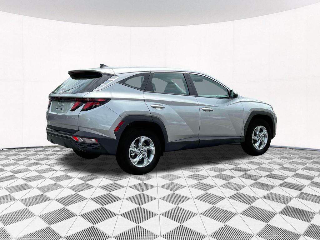 2024 Hyundai Tucson SE 8