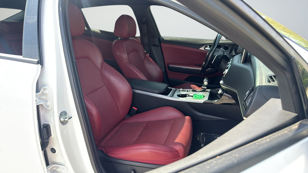 Used 2019 Kia Stinger GT 4D Sedan