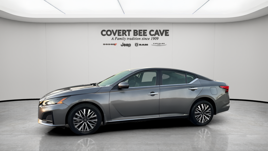 Used Car 2023 Nissan Altima  2.5 Sv For Sale Under $25,000 In Austin, Texas