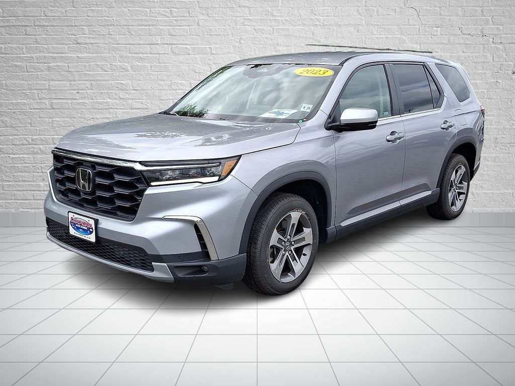 Silver 2023 Honda Pilot SUV / Crossover All-Wheel Drive Automatic