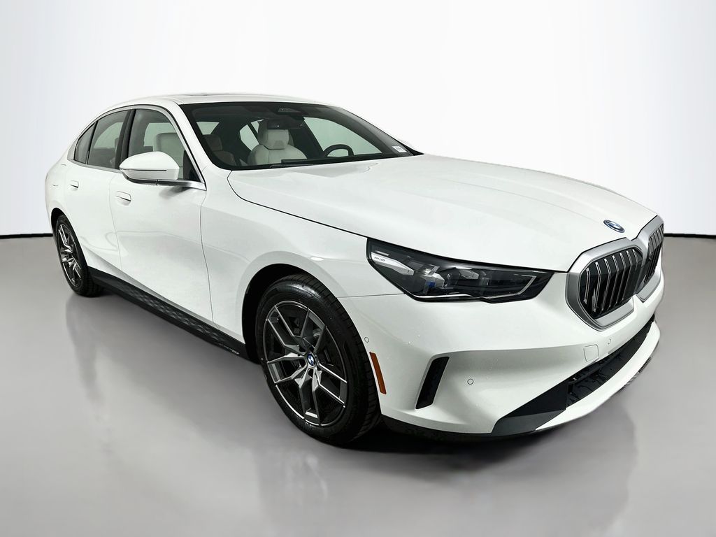 Thumbnail: 2026 BMW i5 - 3
