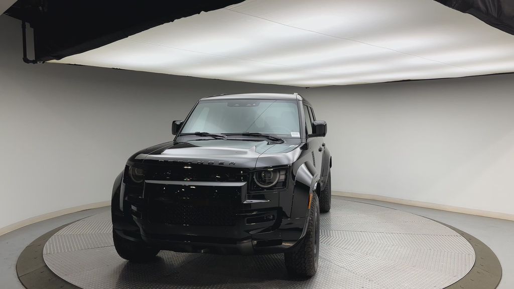 Thumbnail: 2026 Land Rover Defender - 7