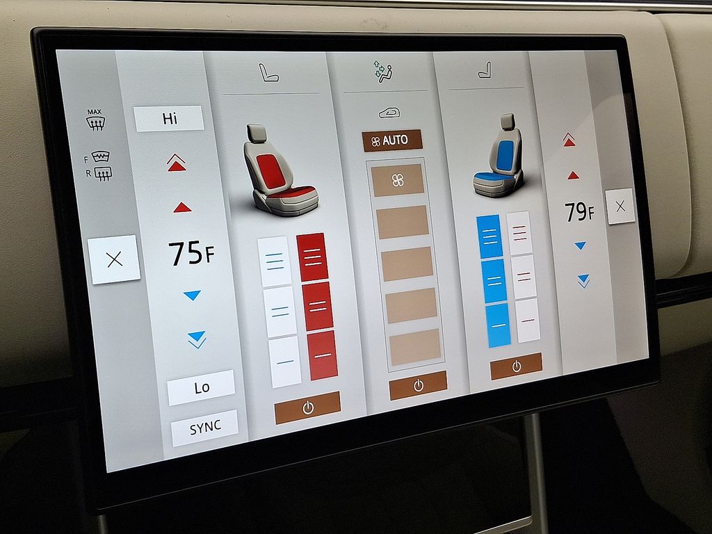 Thumbnail: 2026 Land Rover Range Rover - 13