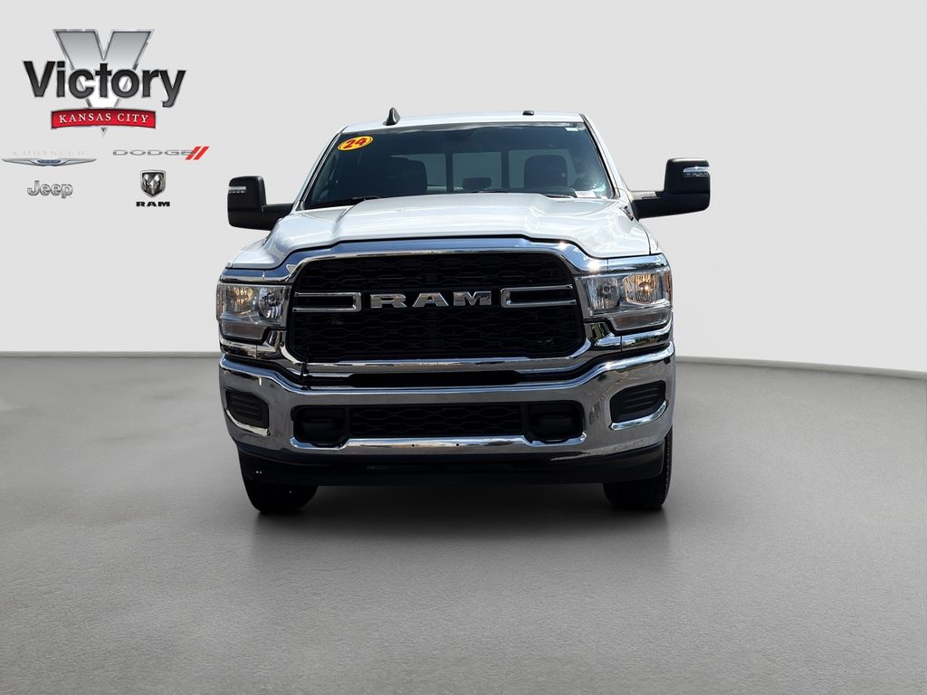 Used 2024 White Ram Tradesman image 2