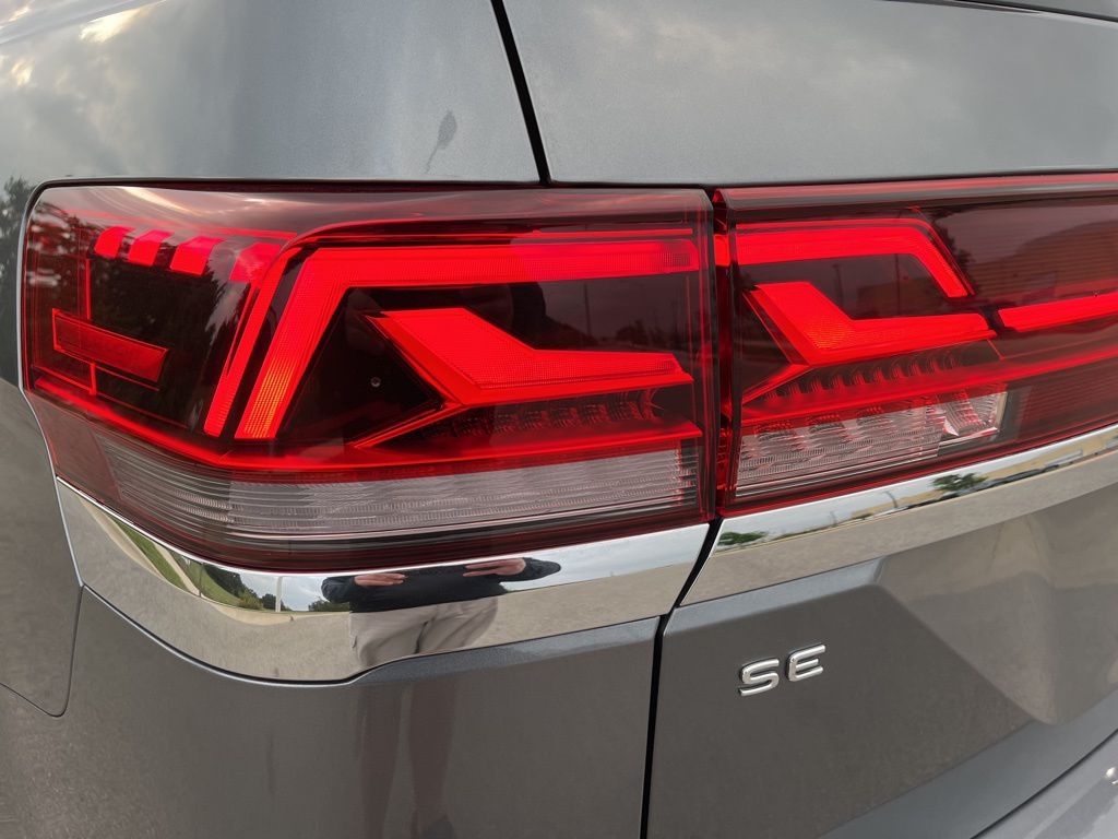 2024 Volkswagen Atlas SE 7
