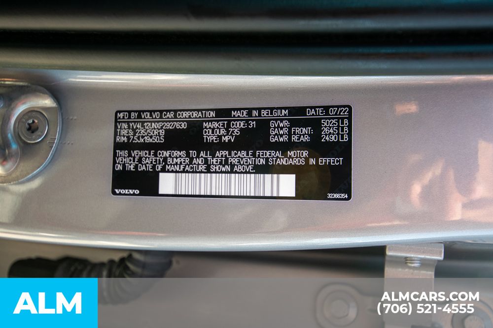 2023 Volvo XC40 Plus photo 42