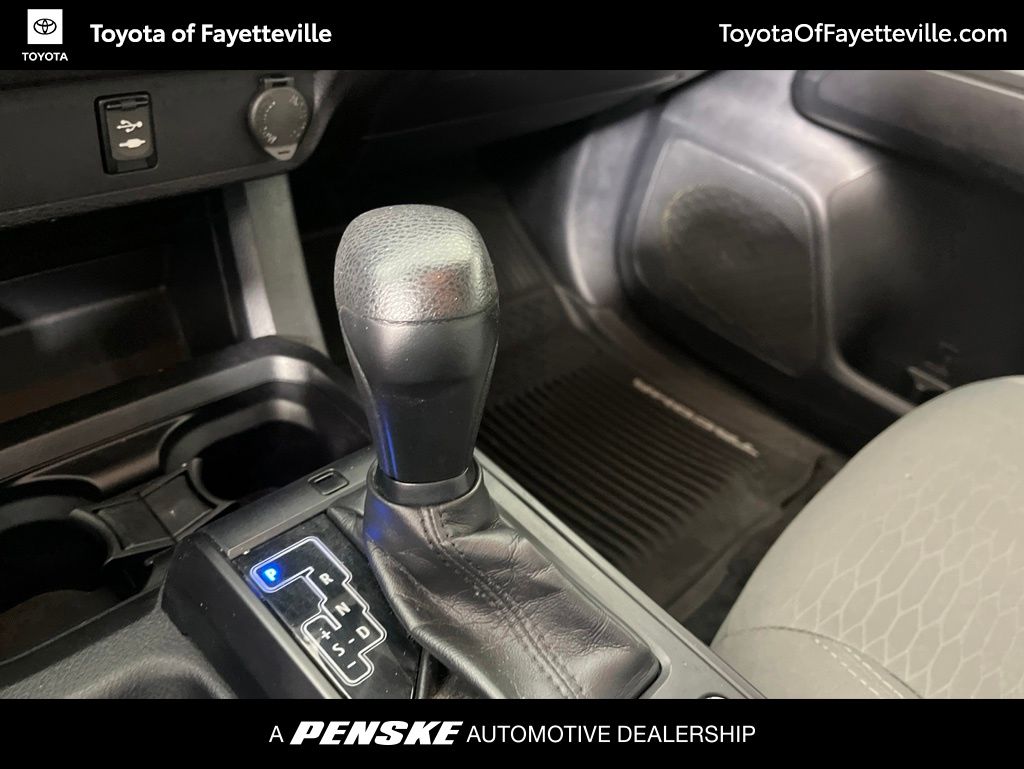 Thumbnail: 2018 Toyota Tacoma - 24
