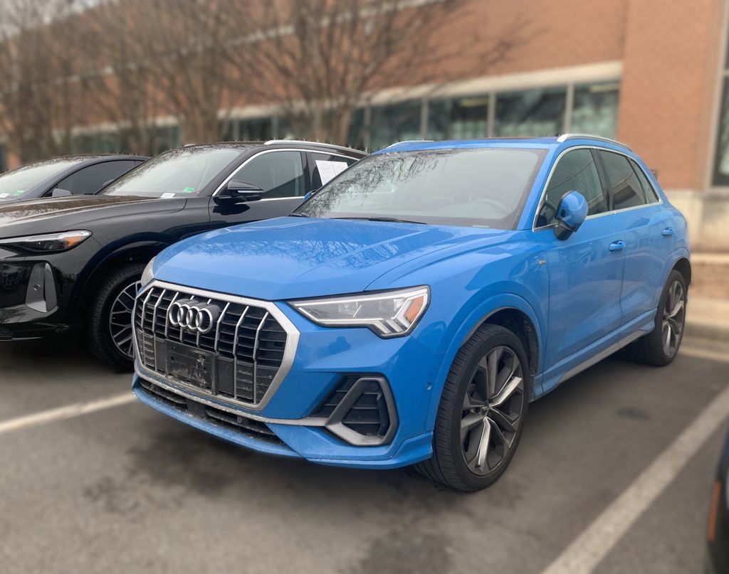 Thumbnail: 2020 Audi Q3 - 3