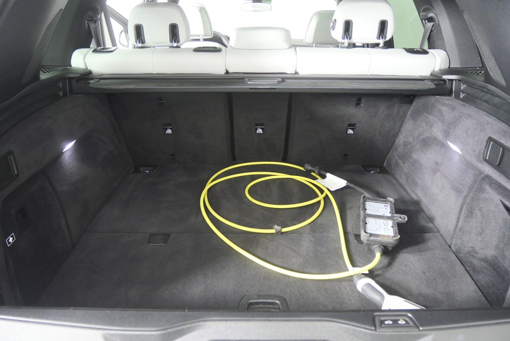 Thumbnail: 2023 BMW X5 - 17