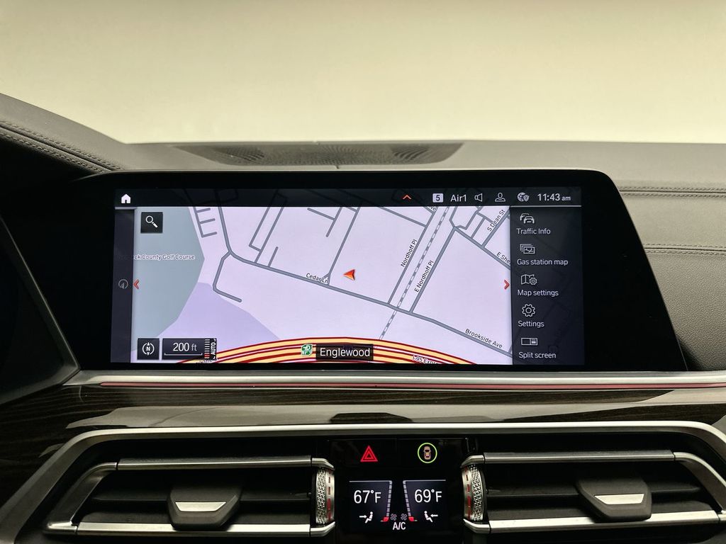 Thumbnail: 2020 BMW X5 - 17