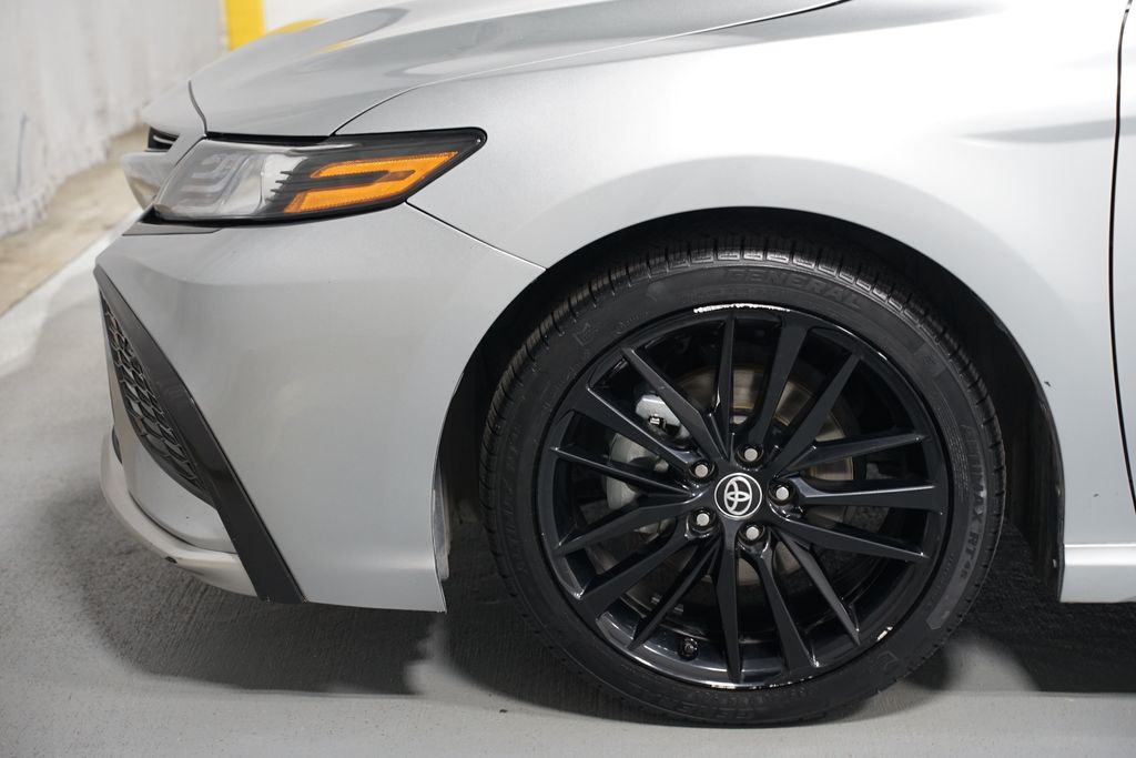 Thumbnail: 2023 Toyota Camry - 5