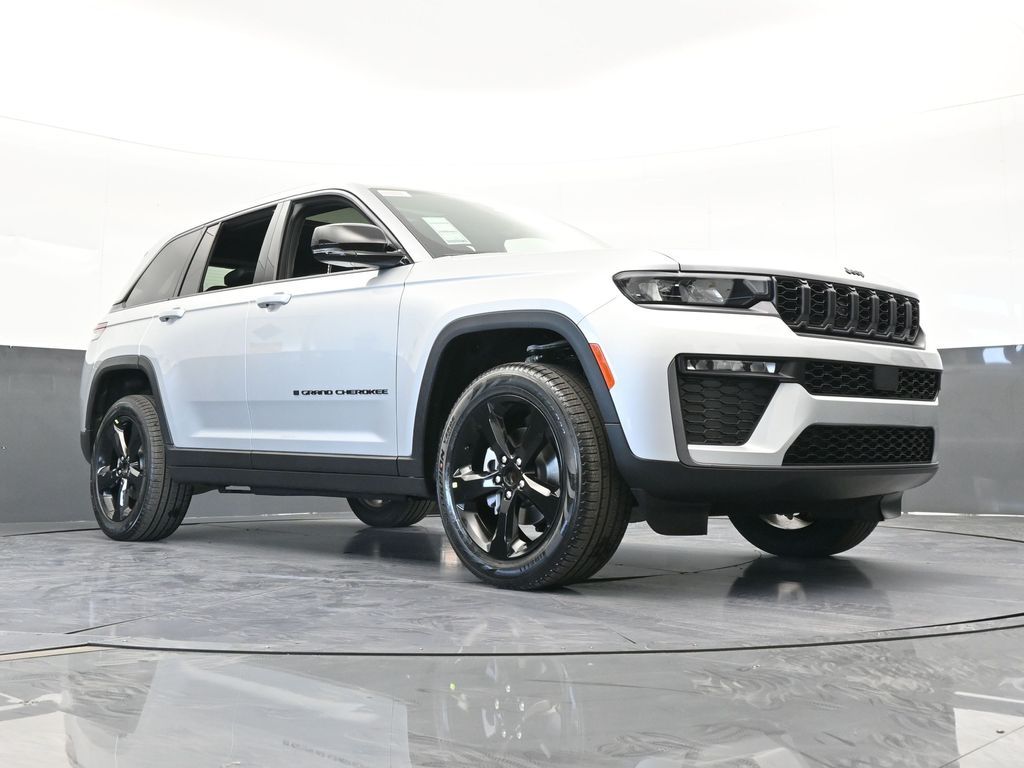 New 2026 Silver Zynith Jeep Limited image 57