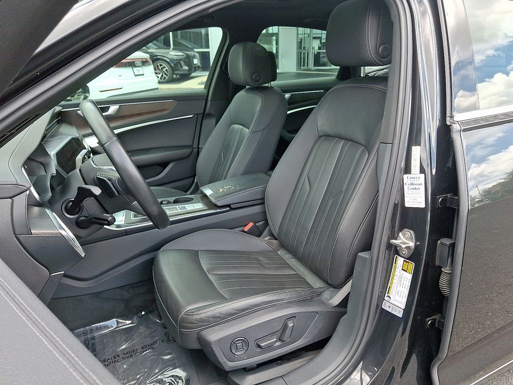 Thumbnail: 2019 Audi A6 - 13