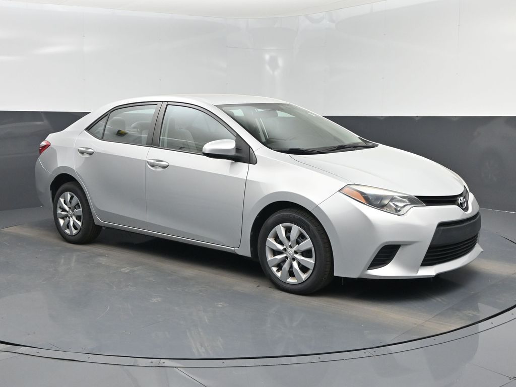 Classic Silver Metallic 2014 Toyota Corolla LE Sedan Front-Wheel Drive Continuously Variable Transmission