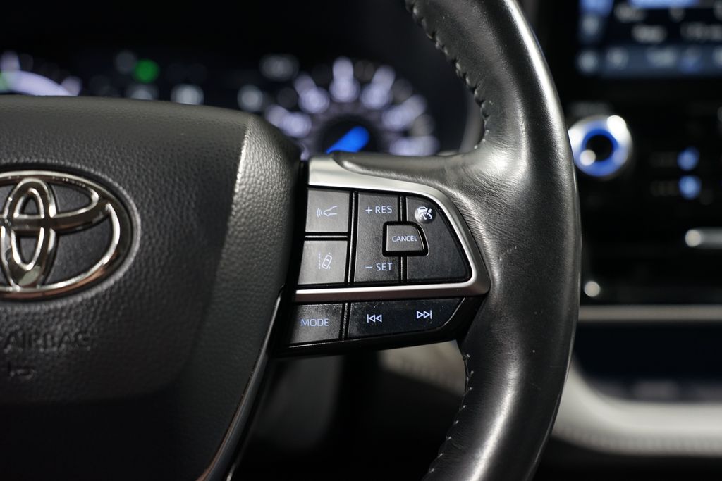 2021 Toyota Highlander Platinum 13