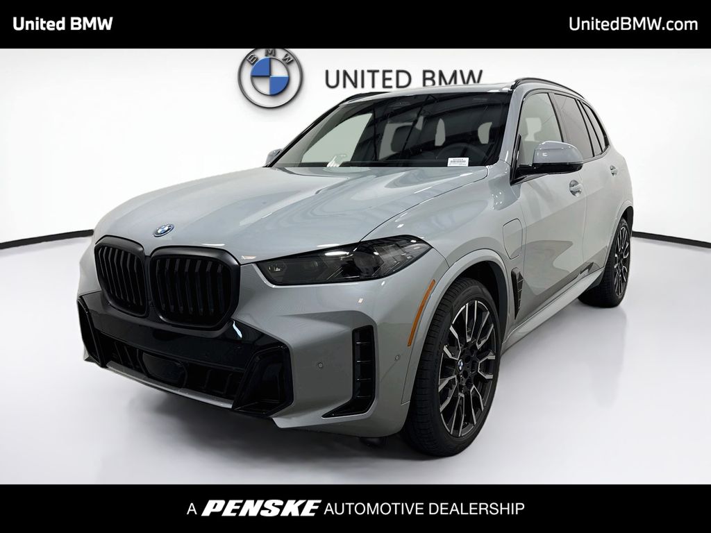 Thumbnail: 2026 BMW X5 - 1