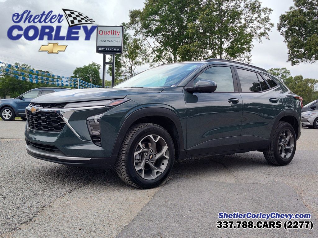 Cypress Gray 2025 Chevrolet Trax LT FWD SUV / Crossover Front-Wheel Drive 6-Speed Automatic